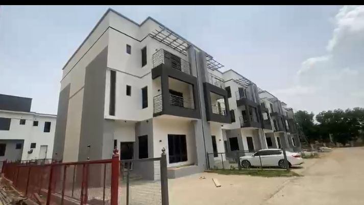 A Luxury smart 4 bedroom terrace duplexes with BQ